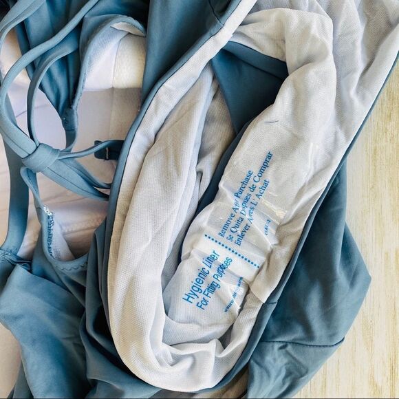 Becca Color Splash One Piece Swimsuit Sz 1X NWT - Picture 6 of 7